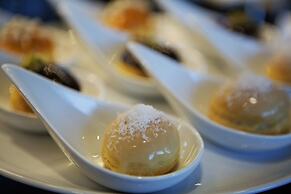 DoubleTree by Hilton Hotel Istanbul - Piyalepasa