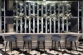 DoubleTree by Hilton Hotel Istanbul - Piyalepasa