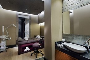 DoubleTree by Hilton Hotel Istanbul - Piyalepasa