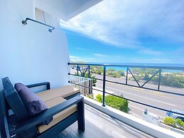 Minimi Inn - SailRock Beach House