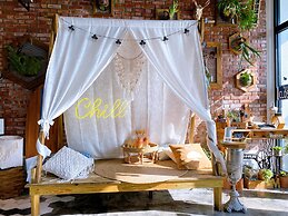 Minimi Inn - SailRock Beach House