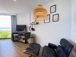 Minimi Inn - SailRock Beach House