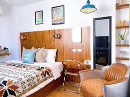 Minimi Inn - SailRock Beach House