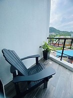 Minimi Inn - SailRock Beach House
