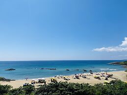 Minimi Inn - SailRock Beach House