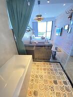 Minimi Inn - SailRock Beach House