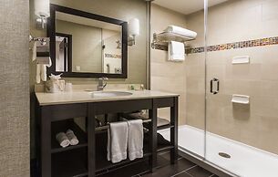 Crowne Plaza Shenandoah - The Woodlands Area by IHG
