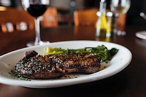 Crowne Plaza Shenandoah - The Woodlands Area by IHG