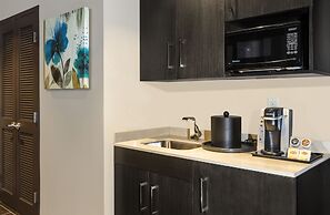 Crowne Plaza Shenandoah - The Woodlands Area by IHG