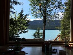 Renfro's Lakeside Retreat - Cabin's and R.V. Park