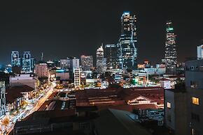 The Noble Swan Saigon