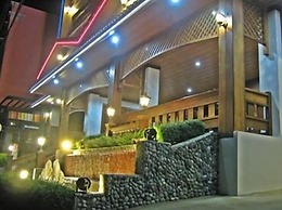 Riverfront Hotel Mukdahan