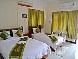 Riverfront Hotel Mukdahan