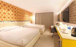 Royal Group Hotel Minghua Branch
