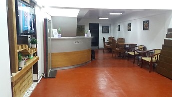 Airport Travelodge Manila - Hostel