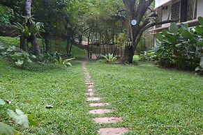 Spin Designer Hostel