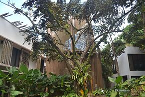 Spin Designer Hostel