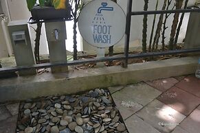 Spin Designer Hostel