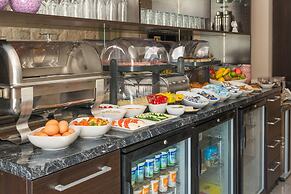 Palace Suites Heritage Hotel – Adults Only