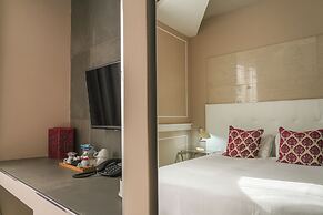 Corso Boutique Luxury Rooms