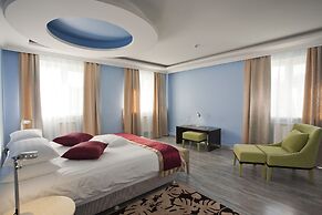 TISHINA Boutique Hotel