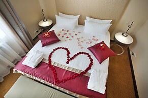 TISHINA Boutique Hotel