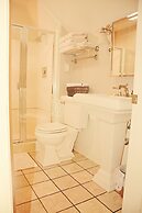 A Chateau on the Bayou Bed & Breakfast