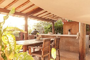 Goood Resort