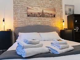 Salotto Piramide B&B