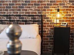 Salotto Piramide B&B