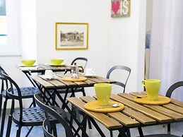 Salotto Piramide B&B