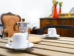 Salotto Piramide B&B