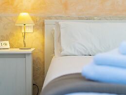 Salotto Piramide B&B