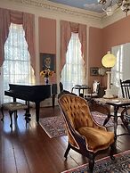 Corners Mansion Inn - A Bed & Breakfast