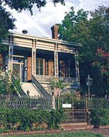 Corners Mansion Inn - A Bed & Breakfast