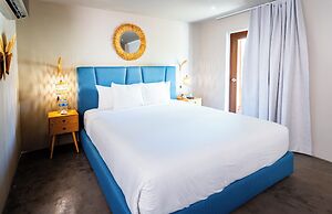 Parguera Plaza Hotel - Adults Only