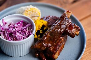 Parguera Plaza Hotel - Adults Only