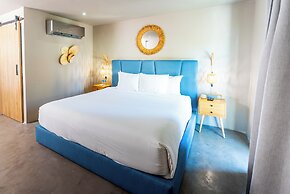 Parguera Plaza Hotel - Adults Only