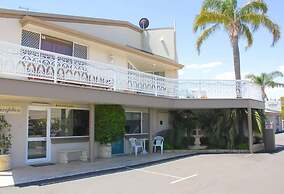 Foreshore Motel