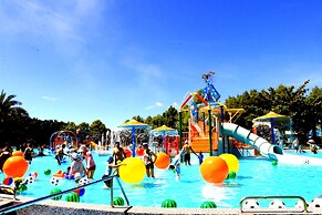 Evergreen Garden Home