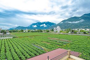 Evergreen Garden Home