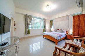 Evergreen Garden Home