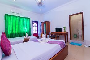 Blossoming Romduol Boutique - Hostel