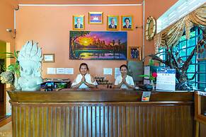 Blossoming Romduol Boutique - Hostel