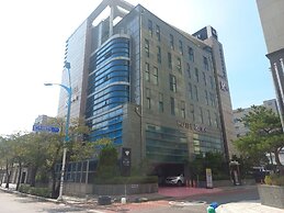 Ruby Tourist Hotel Wolmido