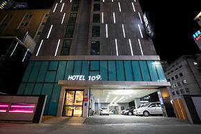 Hotel 109