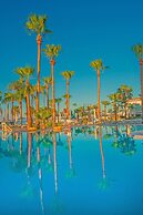 Marlita Beach Hotel Apartments