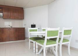 Marlita Beach Hotel Apartments