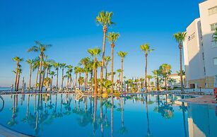 Marlita Beach Hotel Apartments