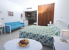 Marlita Beach Hotel Apartments
